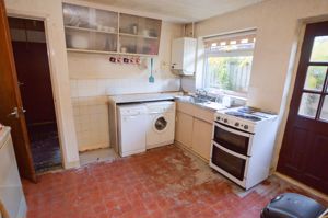 Kitchen- click for photo gallery
